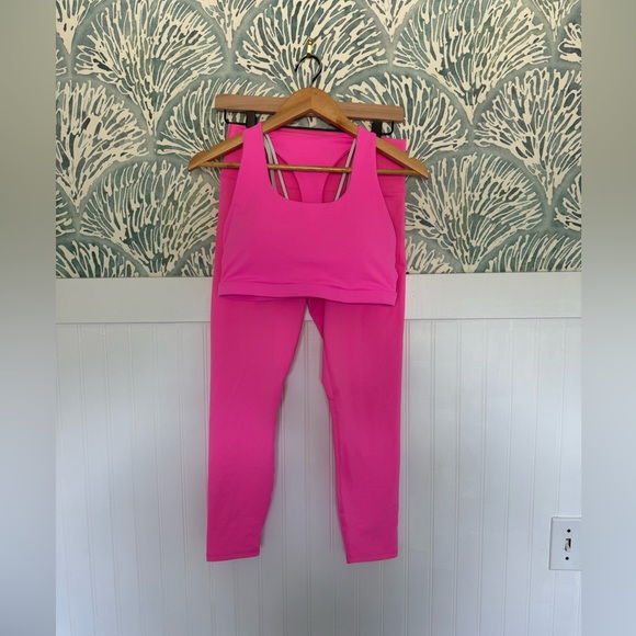 Fabletics Other - Fabletics Pink Kessler Medium Impact Sports Bra and Powerhold Pink Leggings M